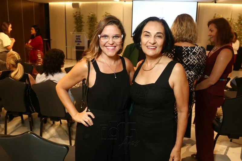 Aline Sindeaux e Vera Lima