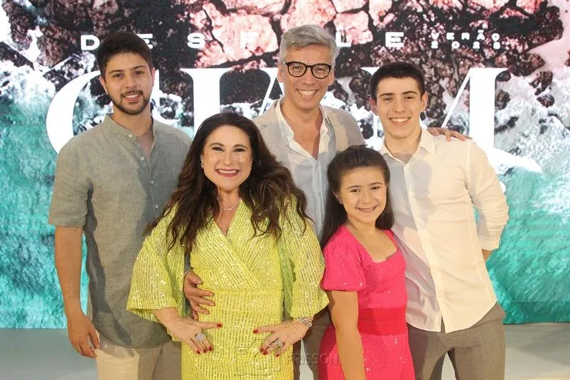 Abidias, Ana Paula, Marcos, Giovanna e Guilherme Moitas