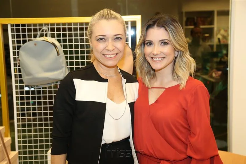 Ariane Costa e Lia Bastos