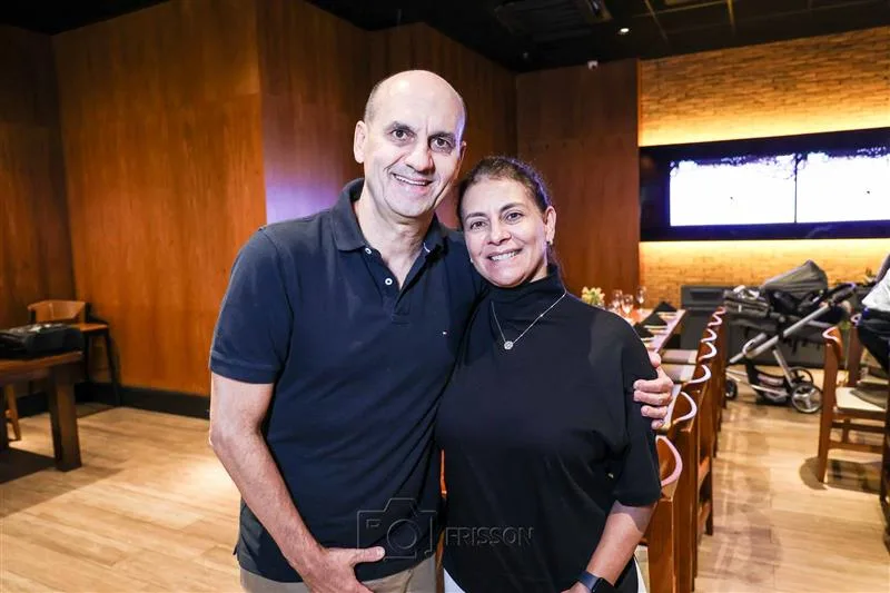Marcos Paulo e Roberta Reis