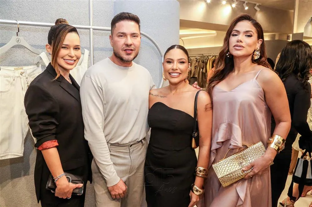 Amanda Holanda, Elias Bernardo, Yasmim Sousa e Thais Leia