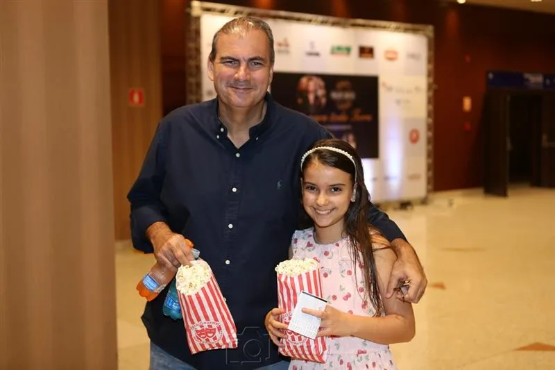 Alexandre e Sarah Salles