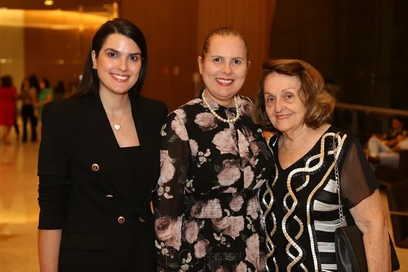 Aline Brígido, Sofia Menescal e Francismeire Evaristo