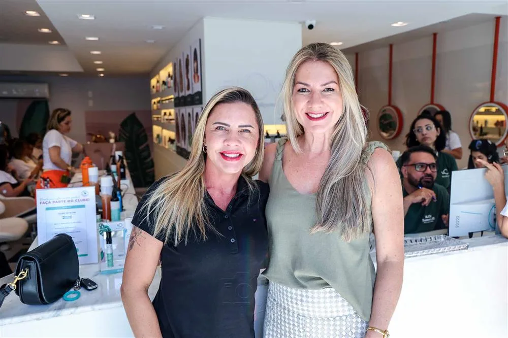 Andreia Mendonça e Elaine Schulz