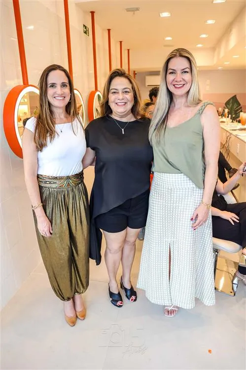 Carol Pellegrino, Erika Campos e Elaine Schulz