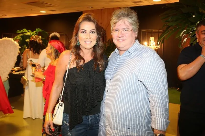 Ana Vládia e Cássio Sales