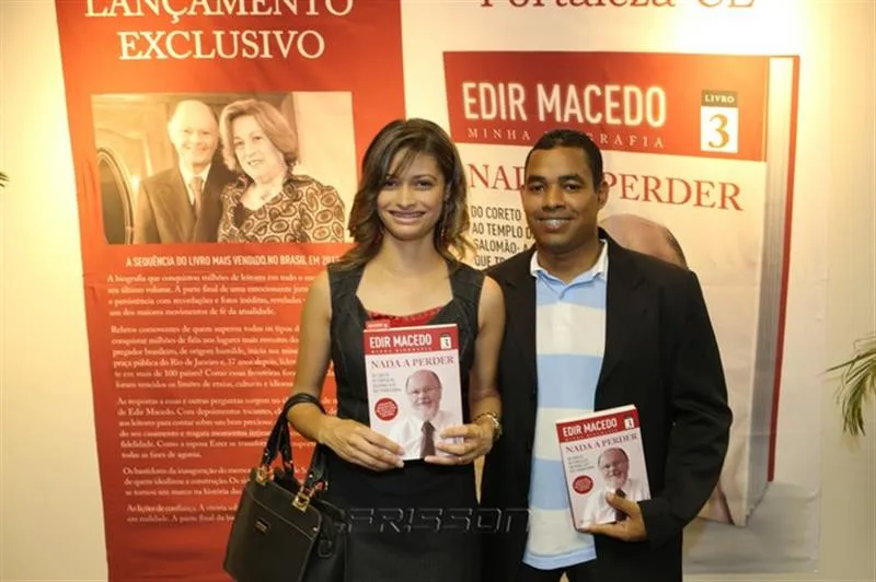 Carla Ferreira e Rodneli Jesus