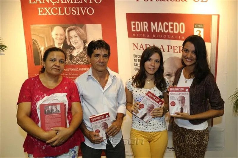 Diana Guimarães, Antonio Augusto, Lidiana e Laiana Guimarães