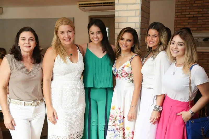 Aniversário de Viviane Martins