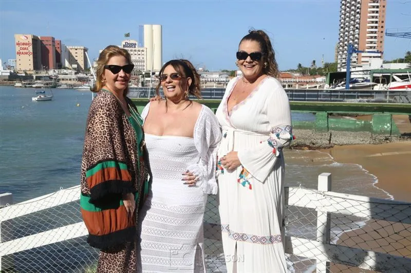 Andrea Guilherme, Montiele Arruda e Kika Gurgel