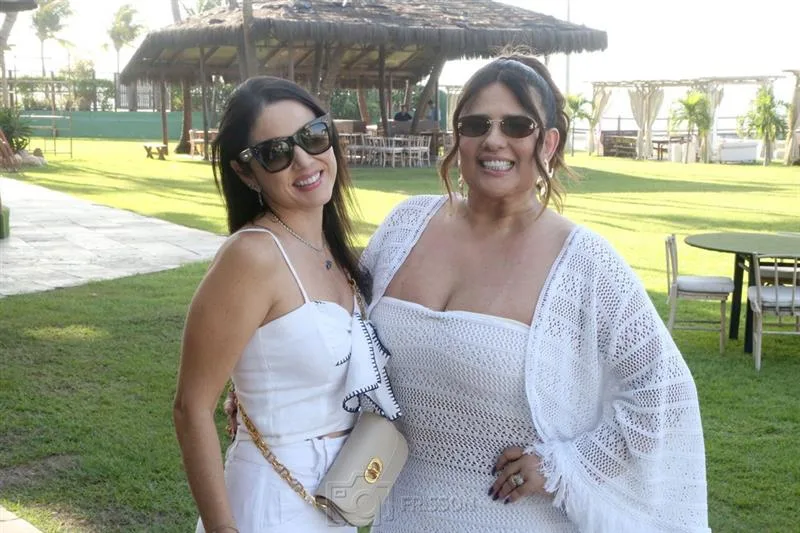 Angelina Parente e Montiele Arruda
