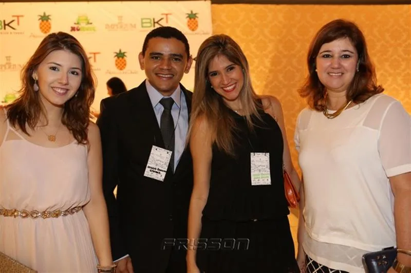 Amanda Aldigueri, Rafael Monteiro, Denise Queiroz, Adriana Aldigueri