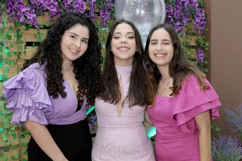 Alice Almeida, Bia Monteiro e Leticia Mathias