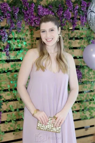Ana Laura Gomes