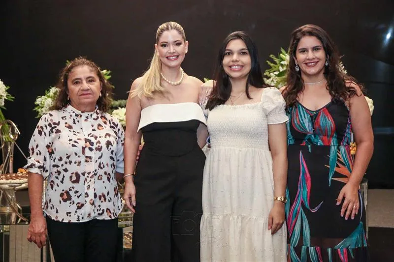 Ângela Cardoso, Natália Queiroz, Vanessa Fernandes e Livia Cardoso