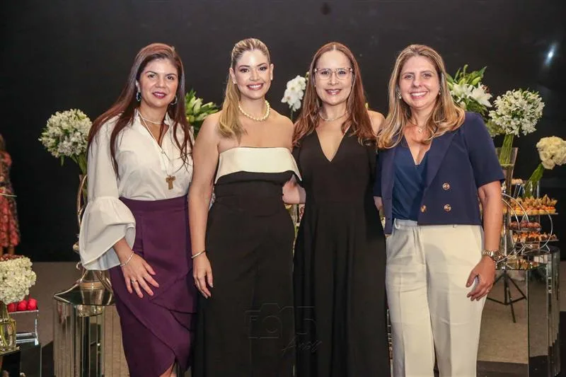 Aniversário Natália Queiroz