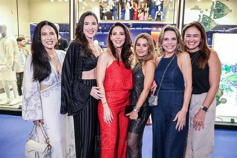 Carol Yamazaki, Giuliana Botelho, Juliana Freire, Roberta Quaranta, Lilian Porto e Bia Bezerra
