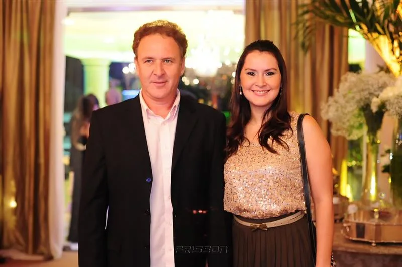 Fabiana e Roney Chaves