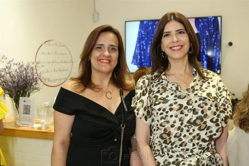 Ana Cecília Castro e Juliana Melo