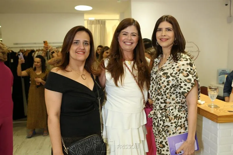 Ana Cecília Castro, Lúcia Filaho e Juliana Melo
