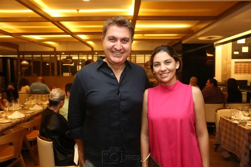 Fernando e Camila Capana