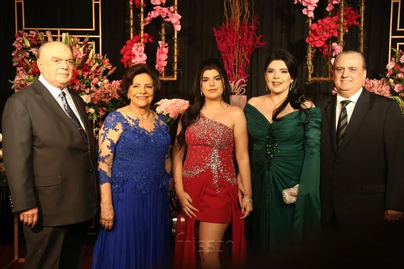 15 Anos de Marcelle Camara