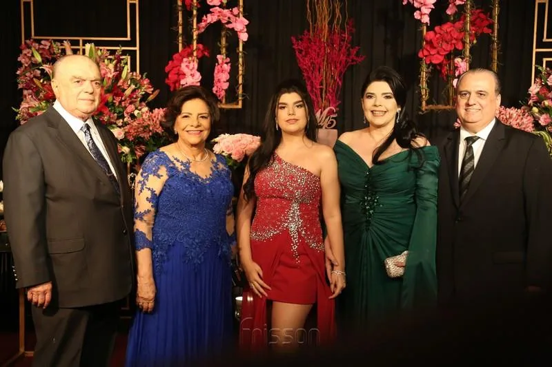 15 Anos de Marcelle Camara