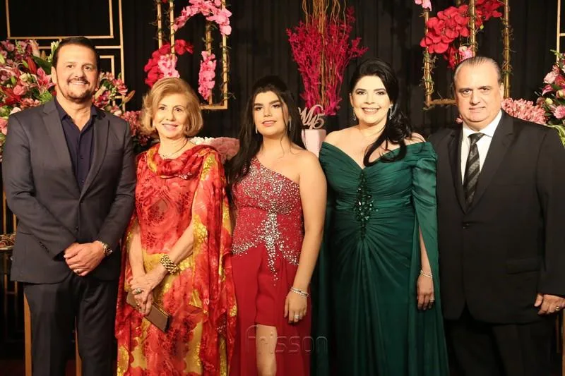 15 Anos de Marcelle Camara