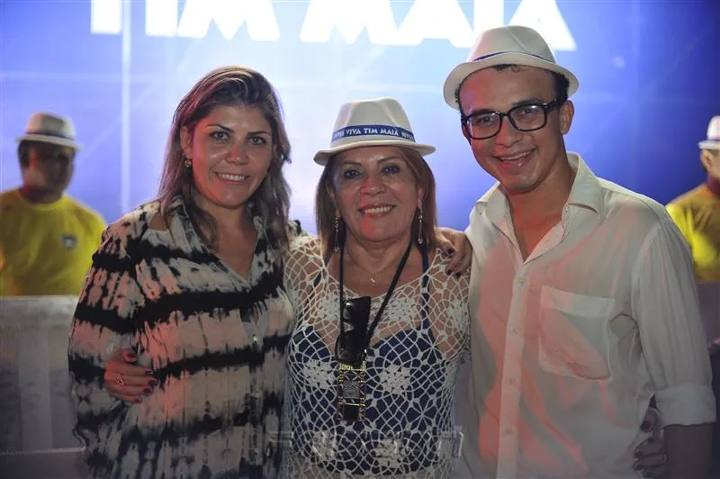 Camila e Ivoneide Moura e Jamerson Igor