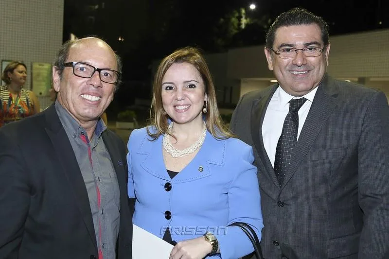 André Montenegro, Nicolle Barbosa e Alexandre Pereira