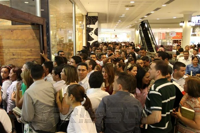 Lançamento Livro Edir Macedo (2)