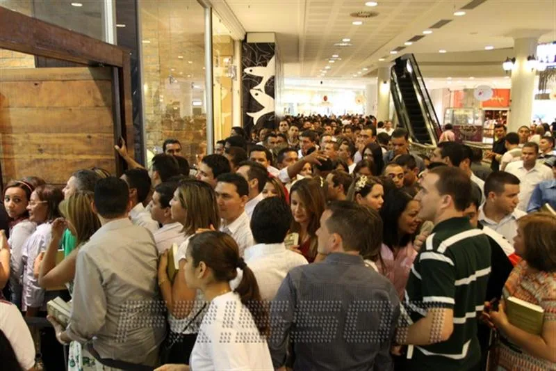 Lançamento Livro Edir Macedo (3)