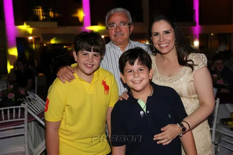 Alexandre, Alcimor Rocha, Dudu e Fabiola Cals