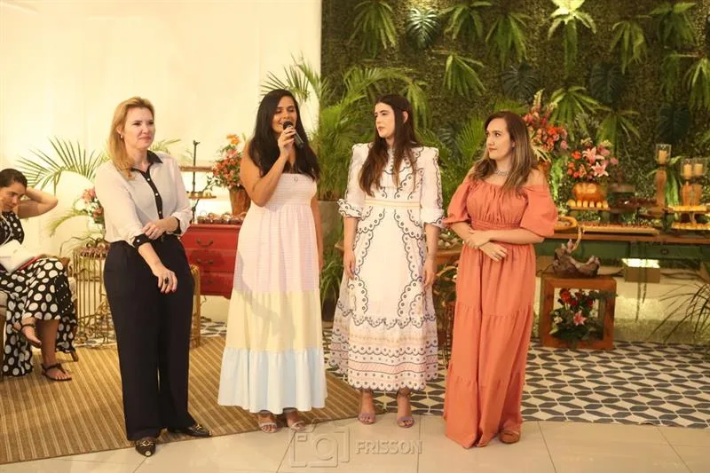 Débora Portugal, Taci Bittencurt, Luisa Alencar e Gabriella Portugal