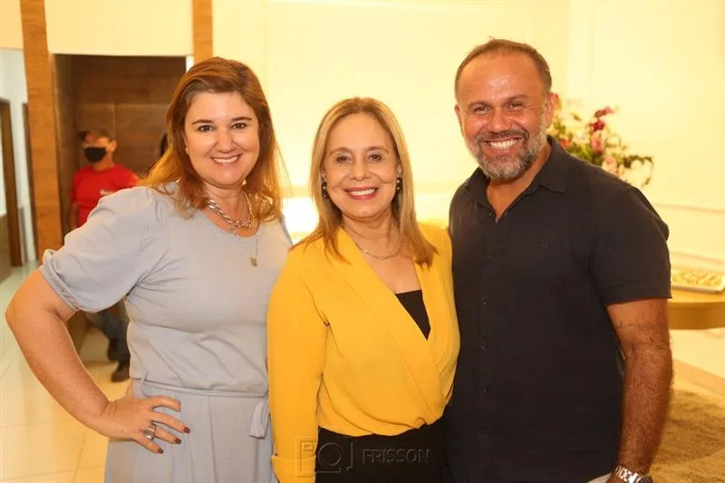 Adriana Aldigueri, Regina Holanda e Rai Meirelles