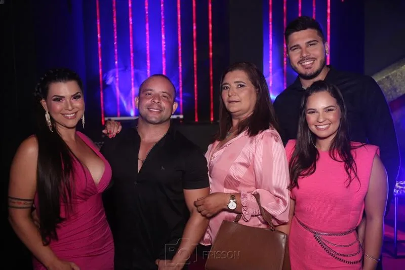 Adelia Holanda, Diego Diorgens, Neisa Holanda, Brena Clemente e Gustavo Holanda