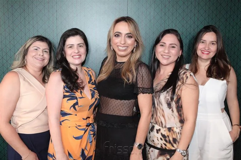 Ana Luisa Macedo, Aline Feitosa, Mabel Portela, Erica Moura e Noemia Landim