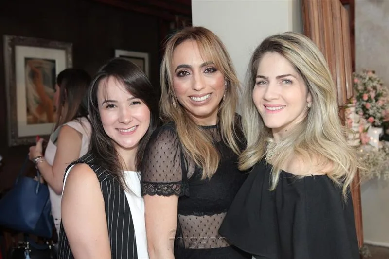 Arsenia Treckenfeld, Mabel Portela e Lara Calado