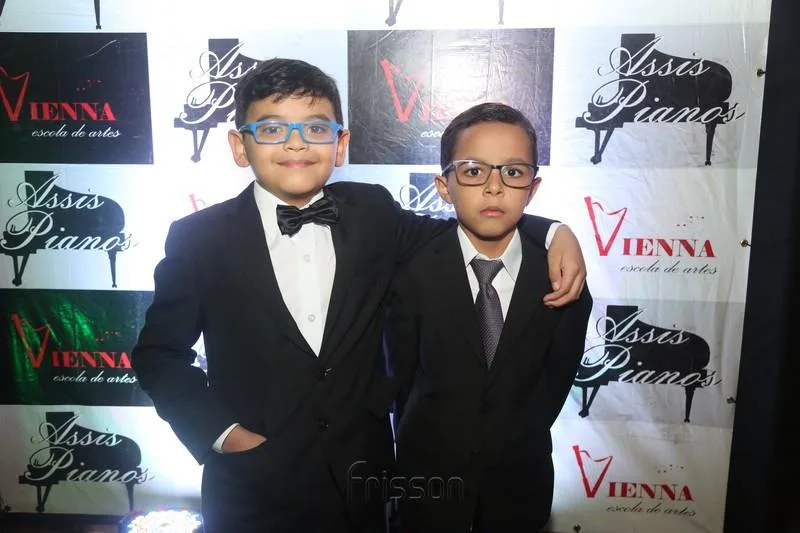 Gabriel e Geovane Soares