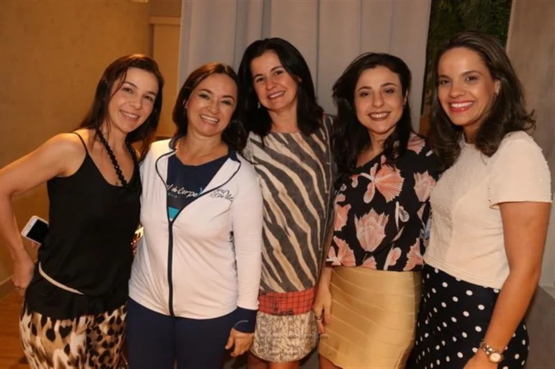 Ana Elise Barreto, Bita Paiva, Mônica Barros Leal, Livia Carneiro e Carolina Batista