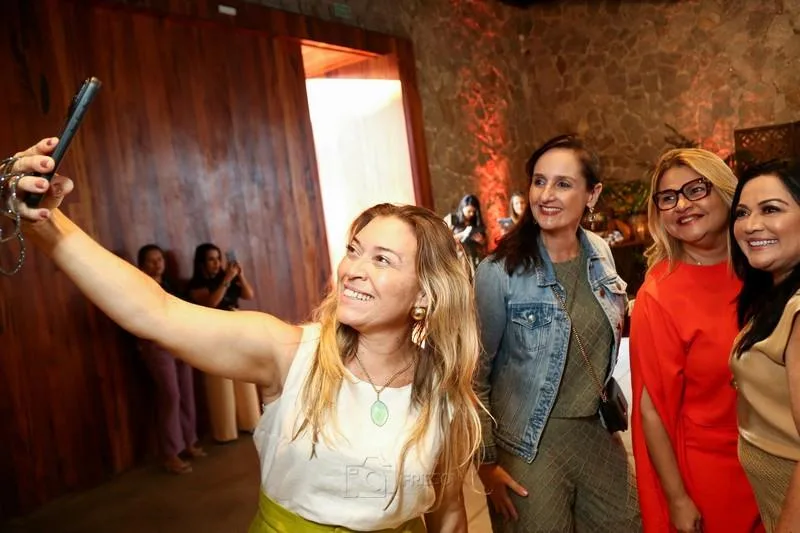 Ariany Costa, Carol Belchior, Ana Pinheiro e Rejane Costa