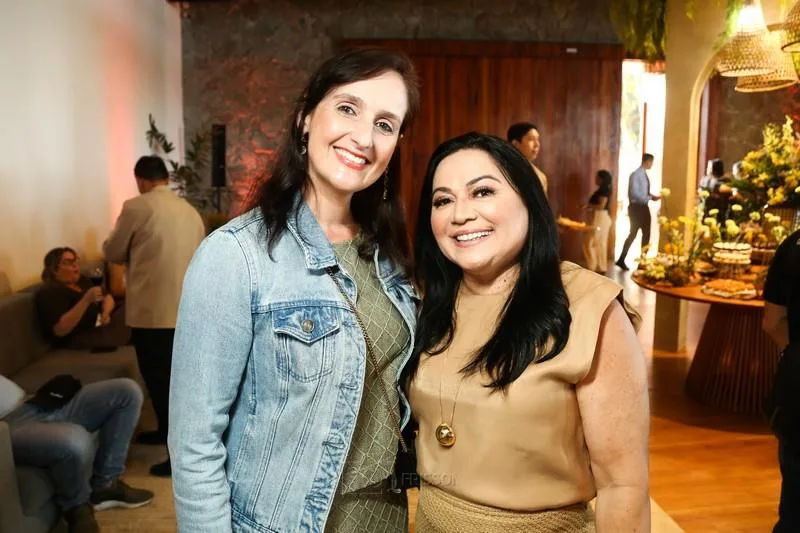 Carol Belchior e Rejane Costa
