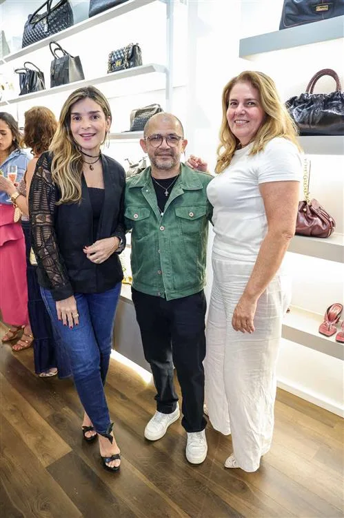 Camila Arraes, Josenias Junior e Irana Melo
