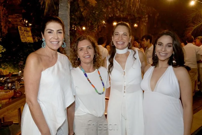 Angela Montenegro, Silvana Dias, Denise Montenegro e Rafaella Sampaio