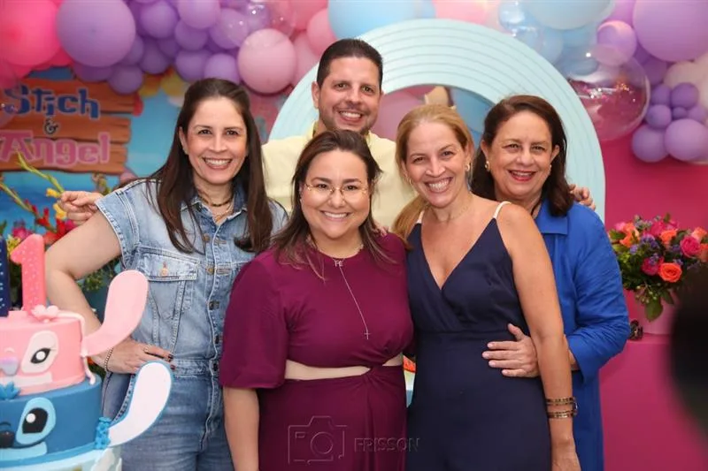 Fabíola Rocha, Homero, Mayara, Verônica Silva e Christiane Accioly