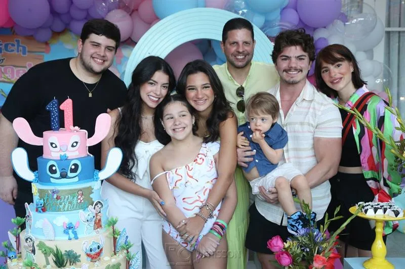 Alexandre Cals, Maria Eduarda Silva, Sofia Valim, Isabella Serpa, Miguel Neto, Michael e Maria Dias
