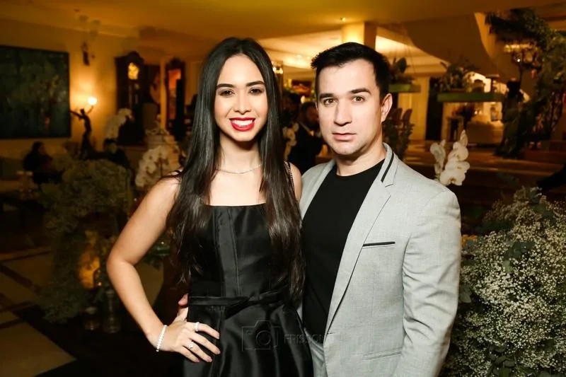 Beatriz Feitosa e Victor Leite