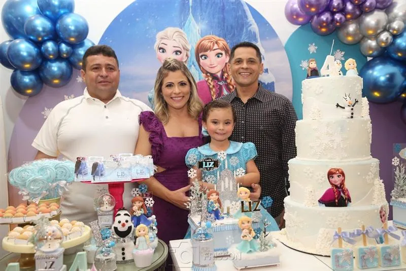 Augusto, Carol, Lis e Alber Assunção