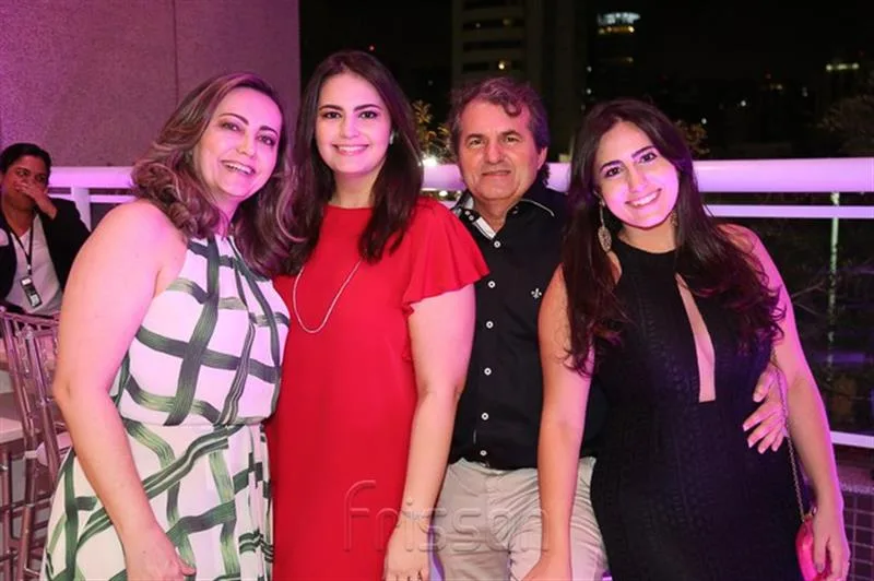 Adeline Parente, Tamires Aguiar, Manoel e Taline Aguiar