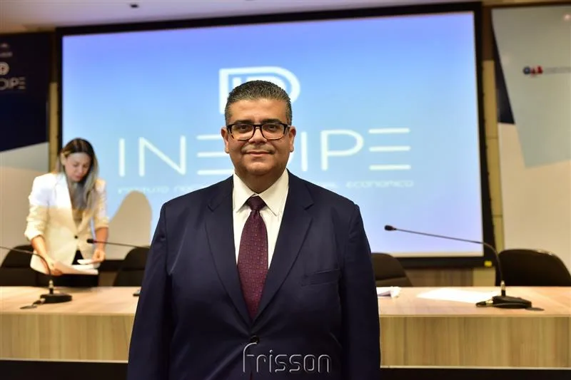 Ademar Mendes Bezerra Jr.